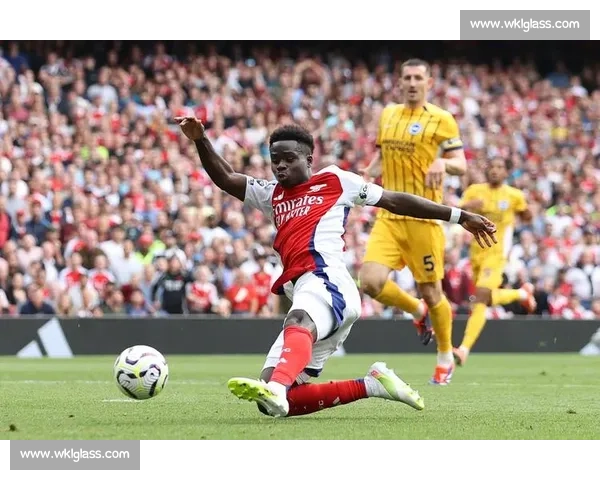 布莱顿 2025-26 主场球衣发布！邓克、吕特领衔演绎蓝白新章