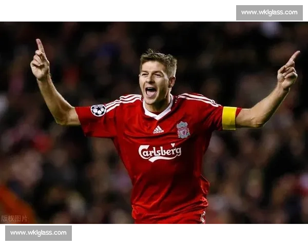 阿诺德离队后,红军仅剩两人撑起英格兰血脉 阿诺德离队后,红军仅剩两人撑起英格兰血脉