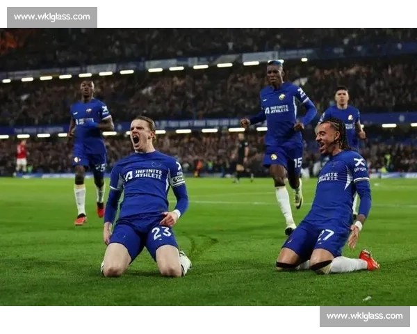 拜仁天价截胡未果！吉滕斯铁心回归切尔西续写英超梦