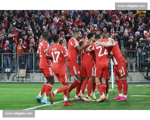 欧冠决赛阵容对比：拜仁七老臣坚守 巴黎仅存两基石