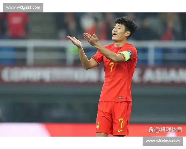 武磊与艾克森：里皮战术下的锋线遗憾